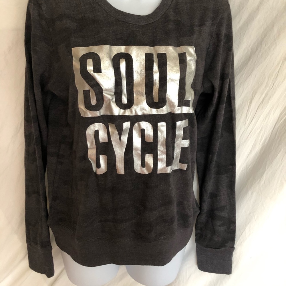 Soul cycle sweater gray camouflage